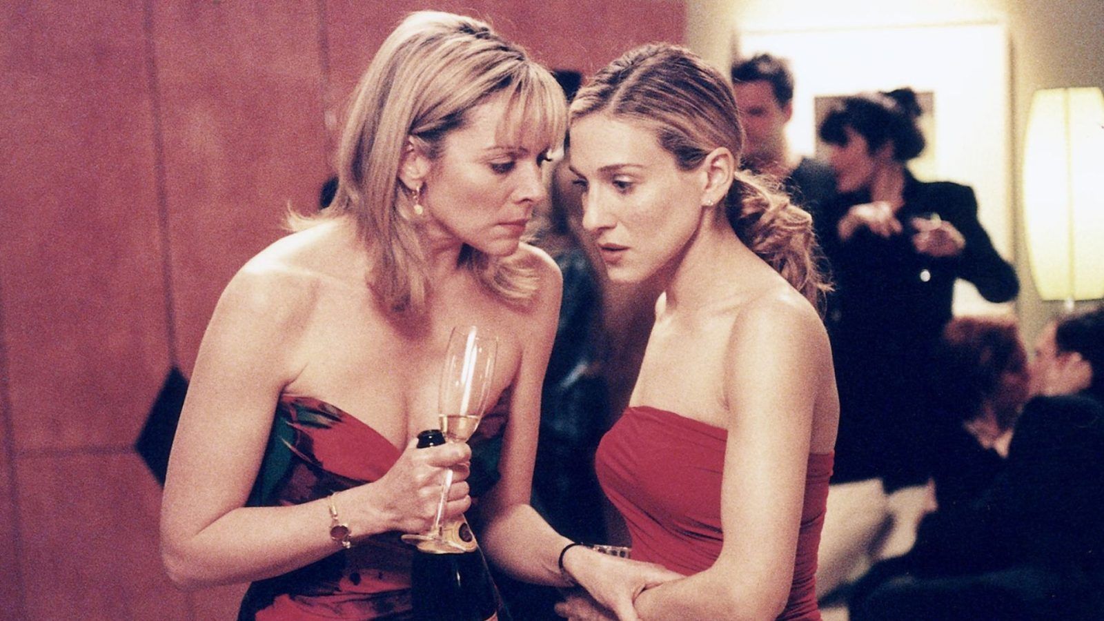 Everything We Know On Kim Cattralls Upcoming Samantha Jones Cameo 