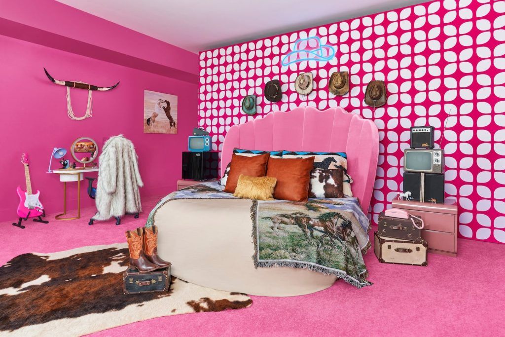 barbie malibu dream house airbnb bedroom