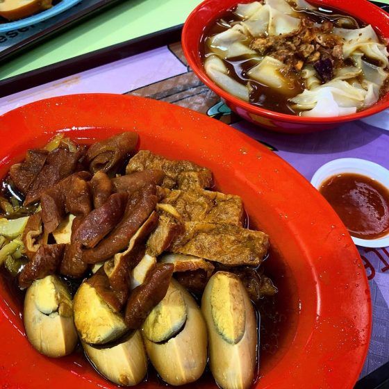 12 hawker stalls for the best food at Holland Drive Food Centre