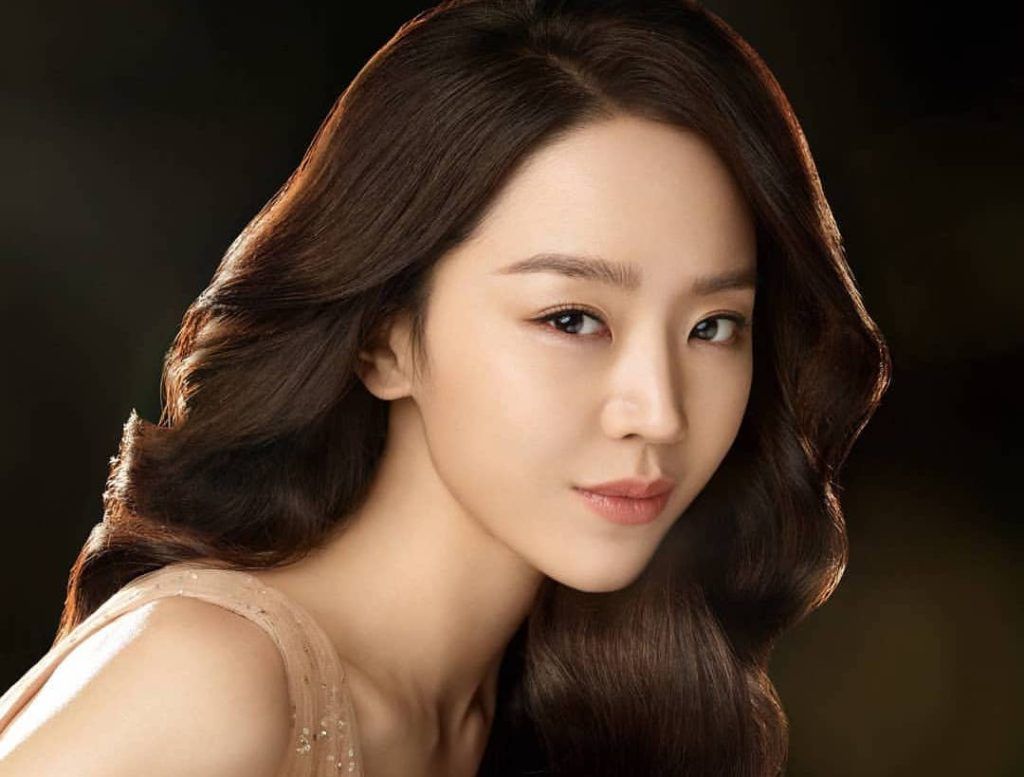 7 best movies and TV shows starring Shin Hye-sun, Korea’s ‘diction fairy’