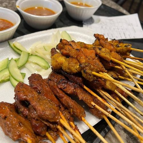 9 hawkers to check out for the best satay in Singapore