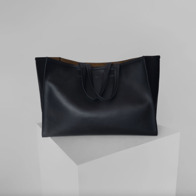 【PHEOEBE PHILO】SMALL KIT CABAS PHOEBE PHILO | SMALL KIT CABAS | BLACK LEATHER WITH GOLD