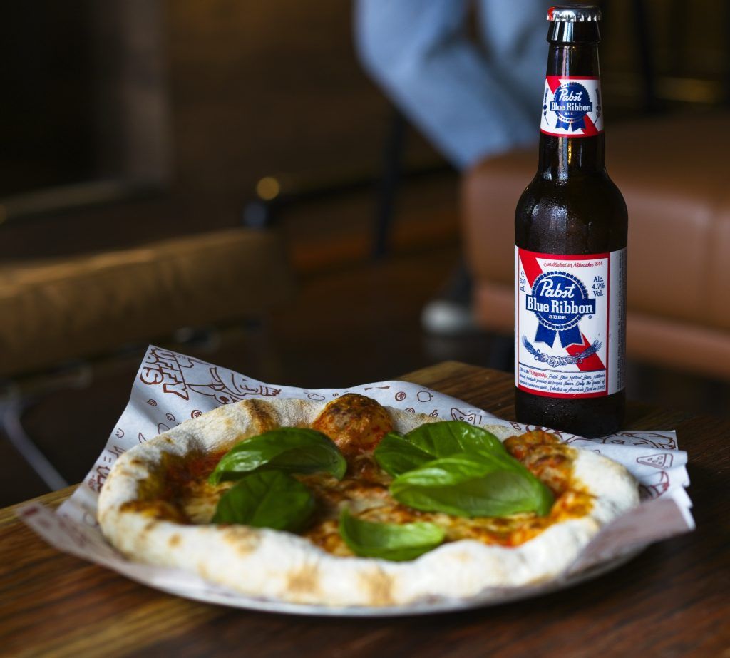 Review: Puffy Bois swells up with sourdough pizzas and breezy cocktails