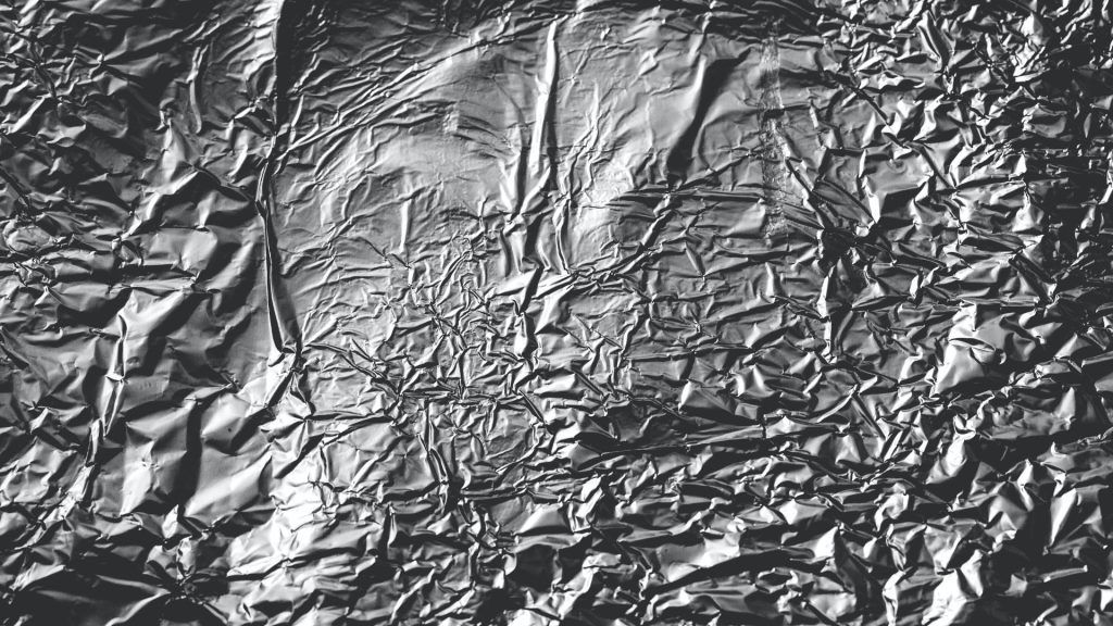 Aquarius lucky and unlucky colors and how they affect the zodiac sign