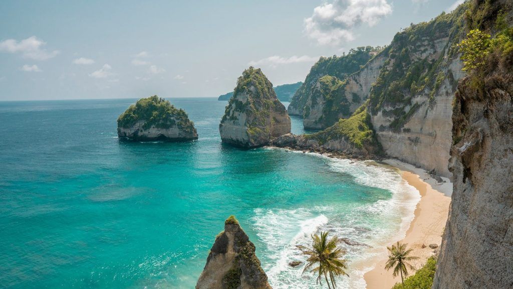 Picking your perfect beach destination: Thailand vs Bali unpacked