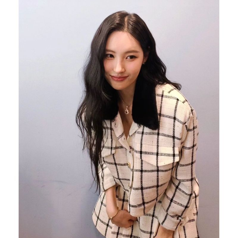 Dress like a K-pop star with these Sunmi looks