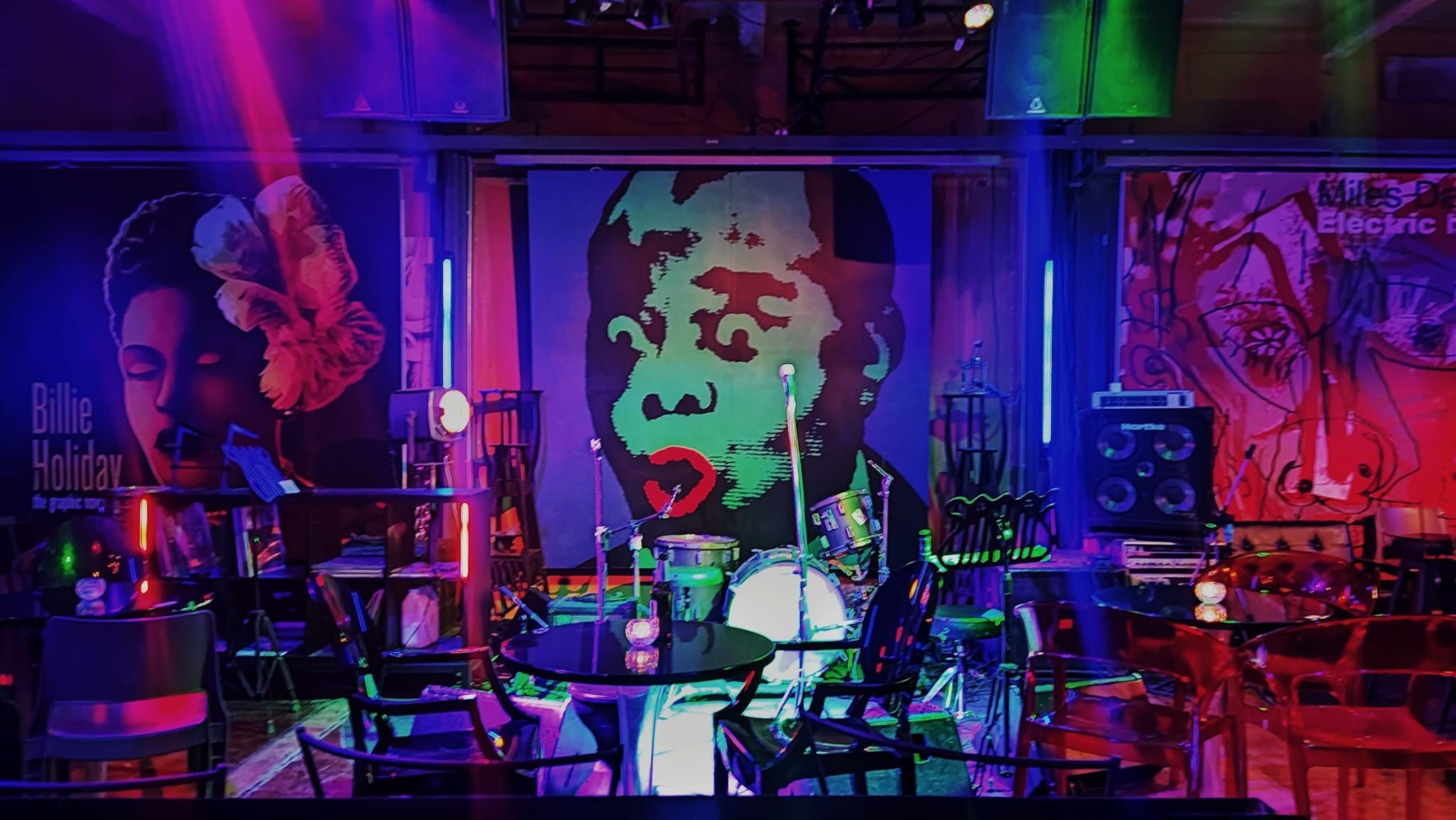 Best jazz bars in Bangkok today for a swingin' good evening