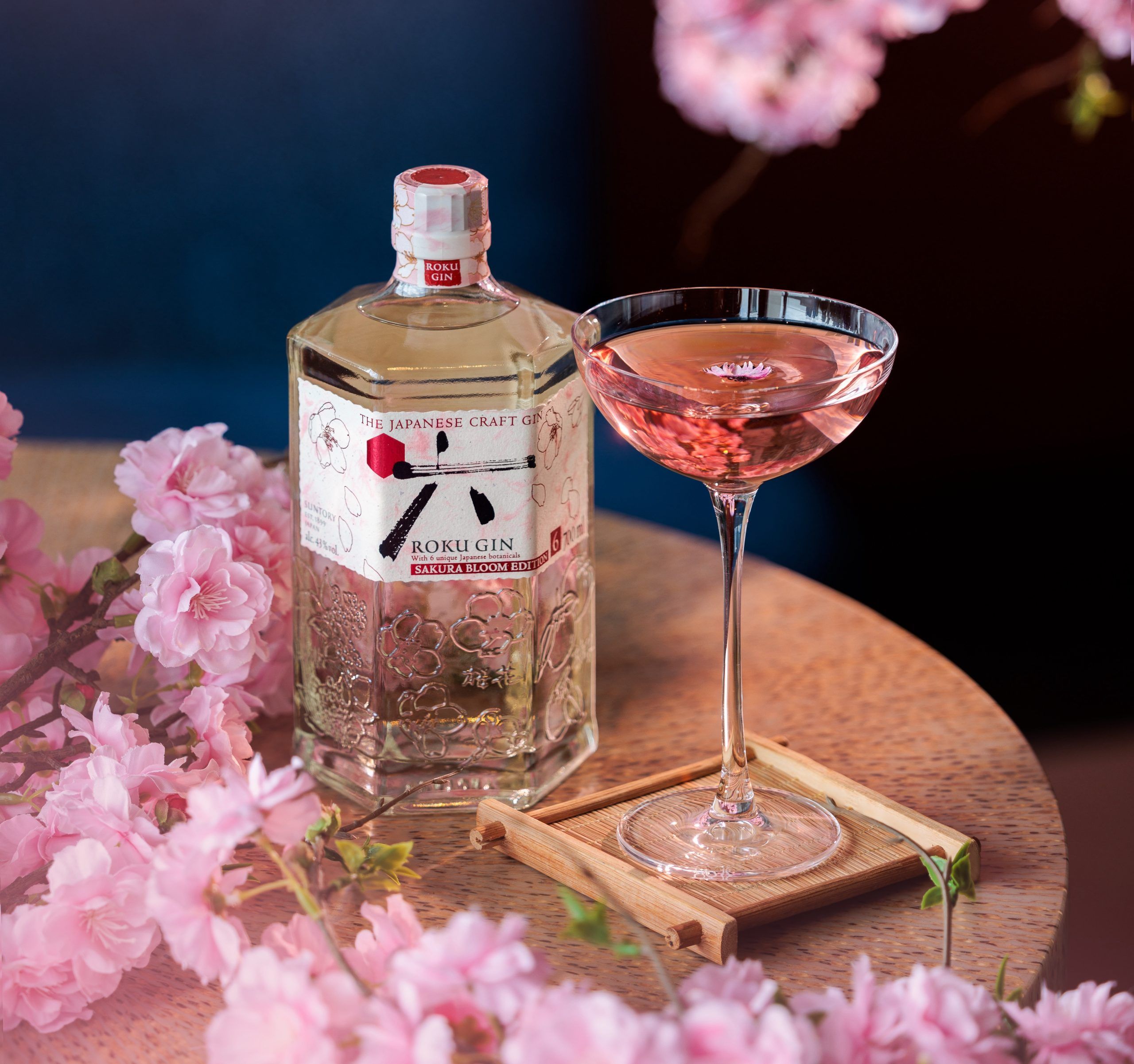 サントリージン　六　ロク　 サクラブルームエディション限定品　2本 楽天市場】EC限定発売 数量限定 サントリー ROKU ＜六＞ SAKURA BLOOM