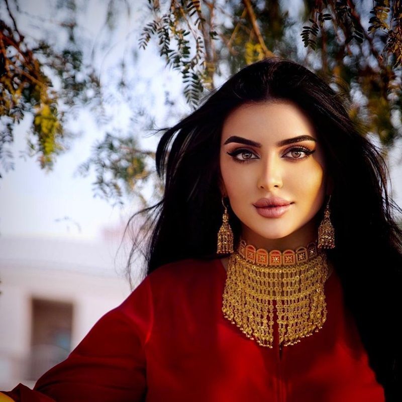 Who is Sheikha Mahra, the Dubai princess who divorced her husband on Instagram?