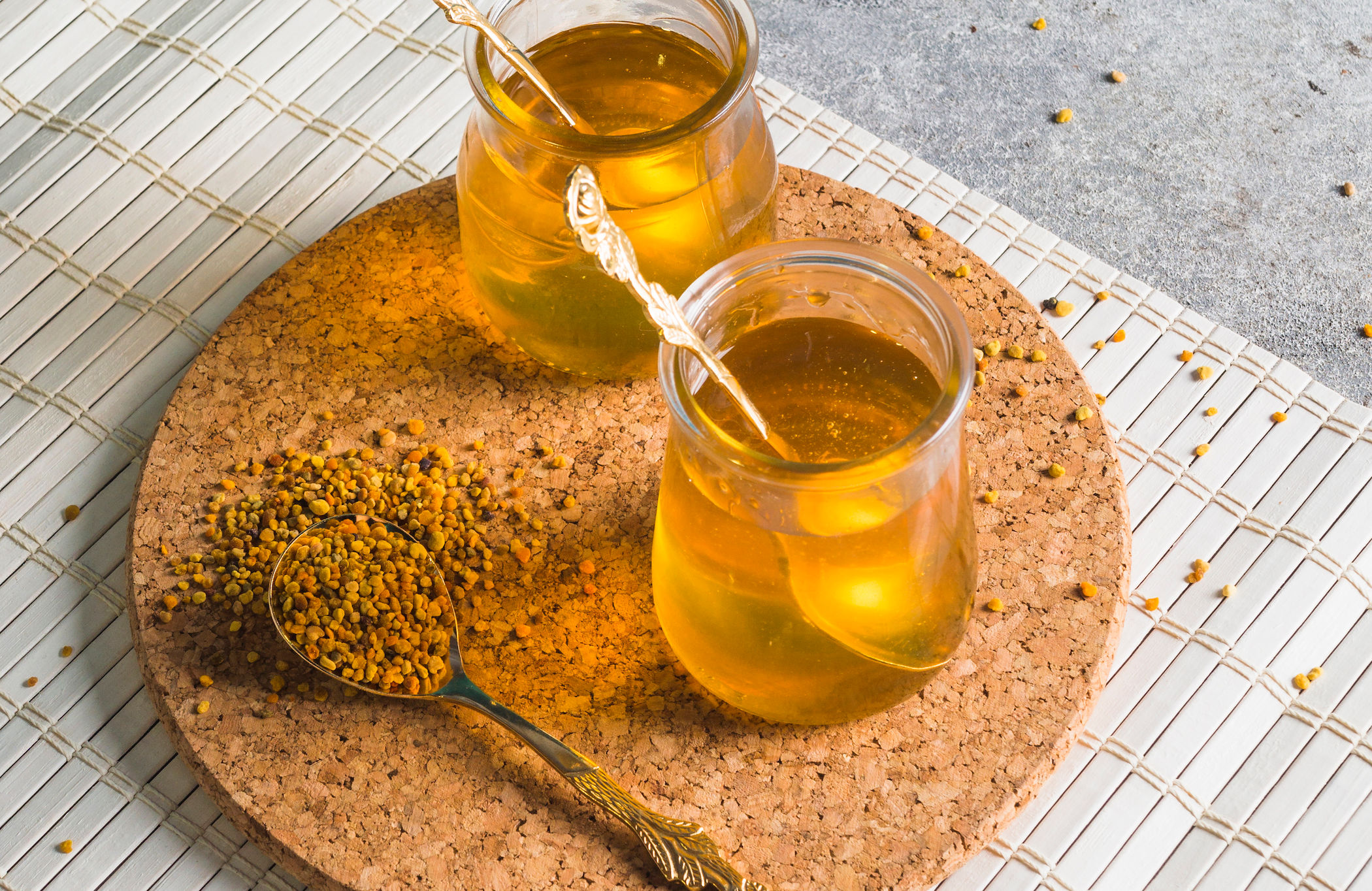 Propolis Health Propolis benefits: How can this superfood enhance your health?