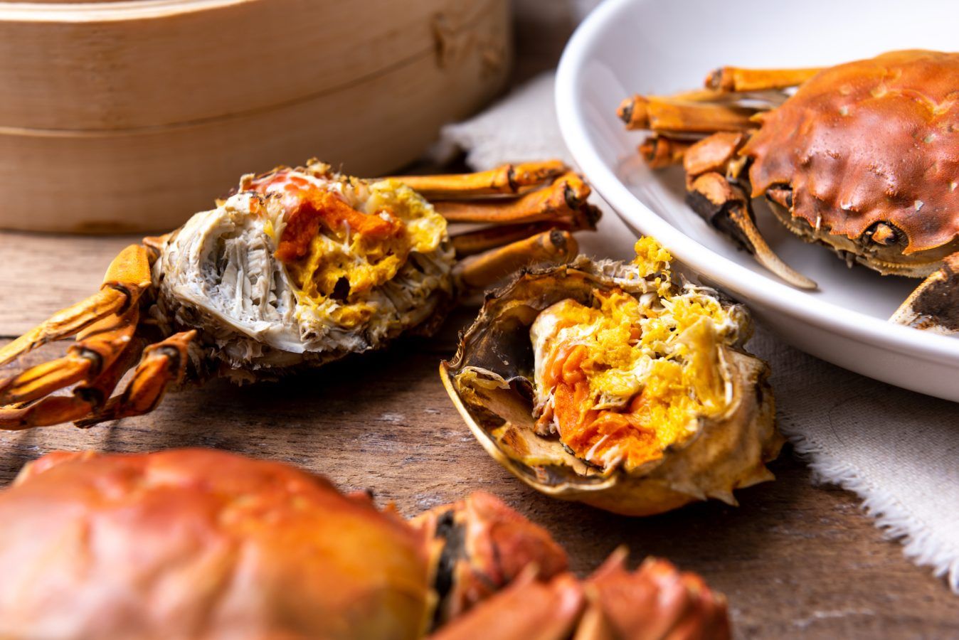 11 restaurants for the best hairy crab in Singapore this 2024