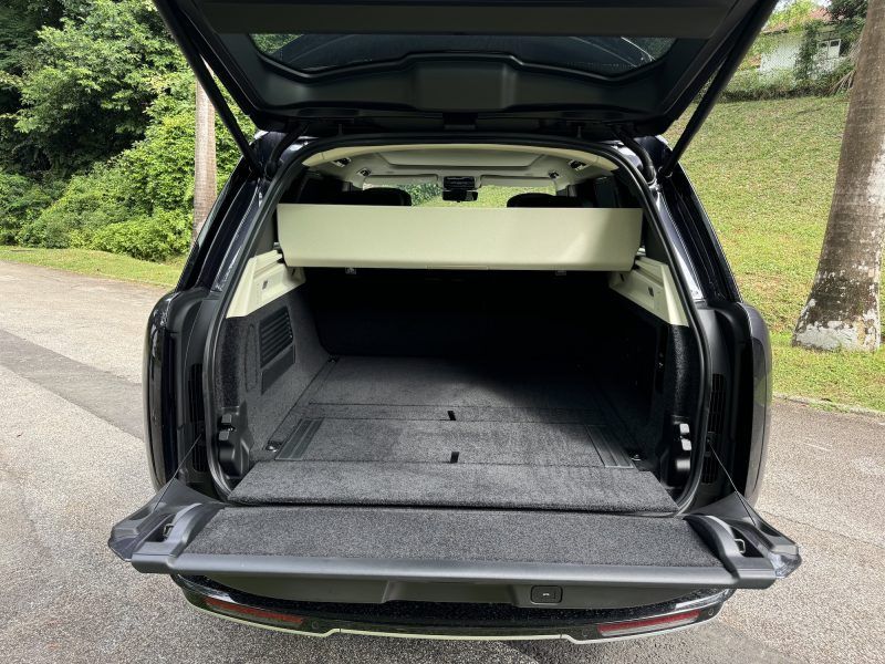 Range Rover Boot Tidy The new Range Rover PHEV is an eco-friendly luxury yacht on wheels