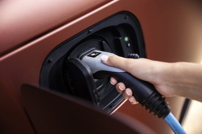 range rover phev 2025