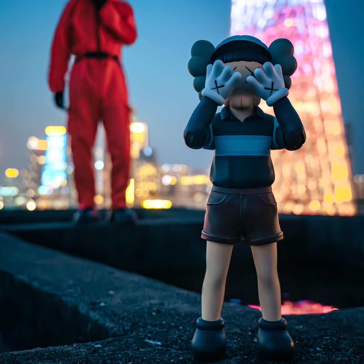 KAWS フィギュア BLACK + BROWN + RED KAWS フィギュア BLACK + BROWN + RED｜Yahoo!フリマ（旧PayPay