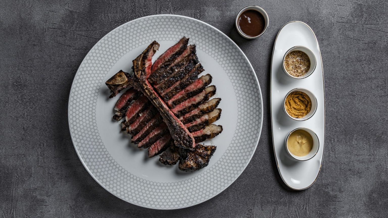 Porterhouse Decatur Il 54° Steakhouse delivers exclusive beef cuts that are tender to bite into