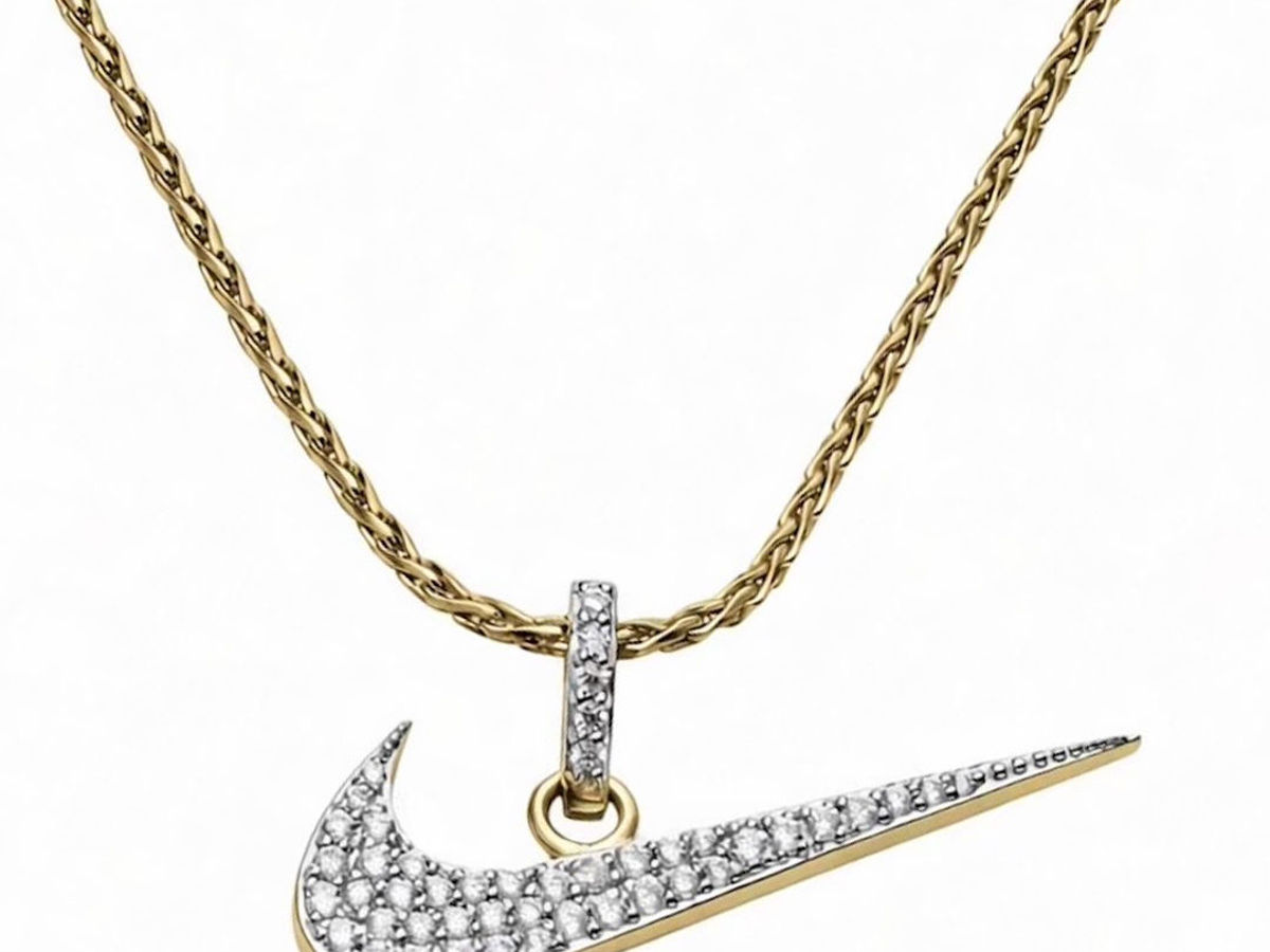 14K YELLOW GOLD SWOOSH PENDANT ナイキ　ネックレス Nike is launching its first official Nike Swoosh Jewellery collection