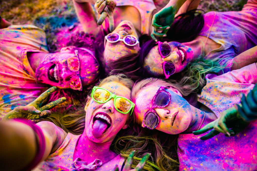 Curated 2021 playlist that will make your Holi party a super hit