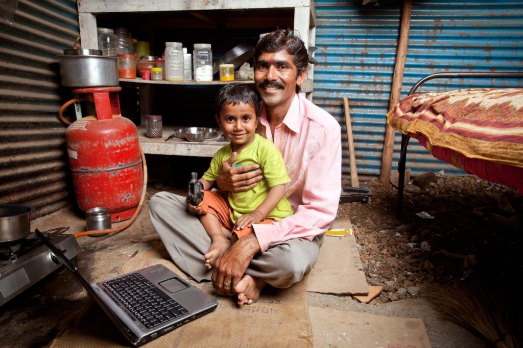 Donate to daily wagers with the help of these organisations during the pandemic
