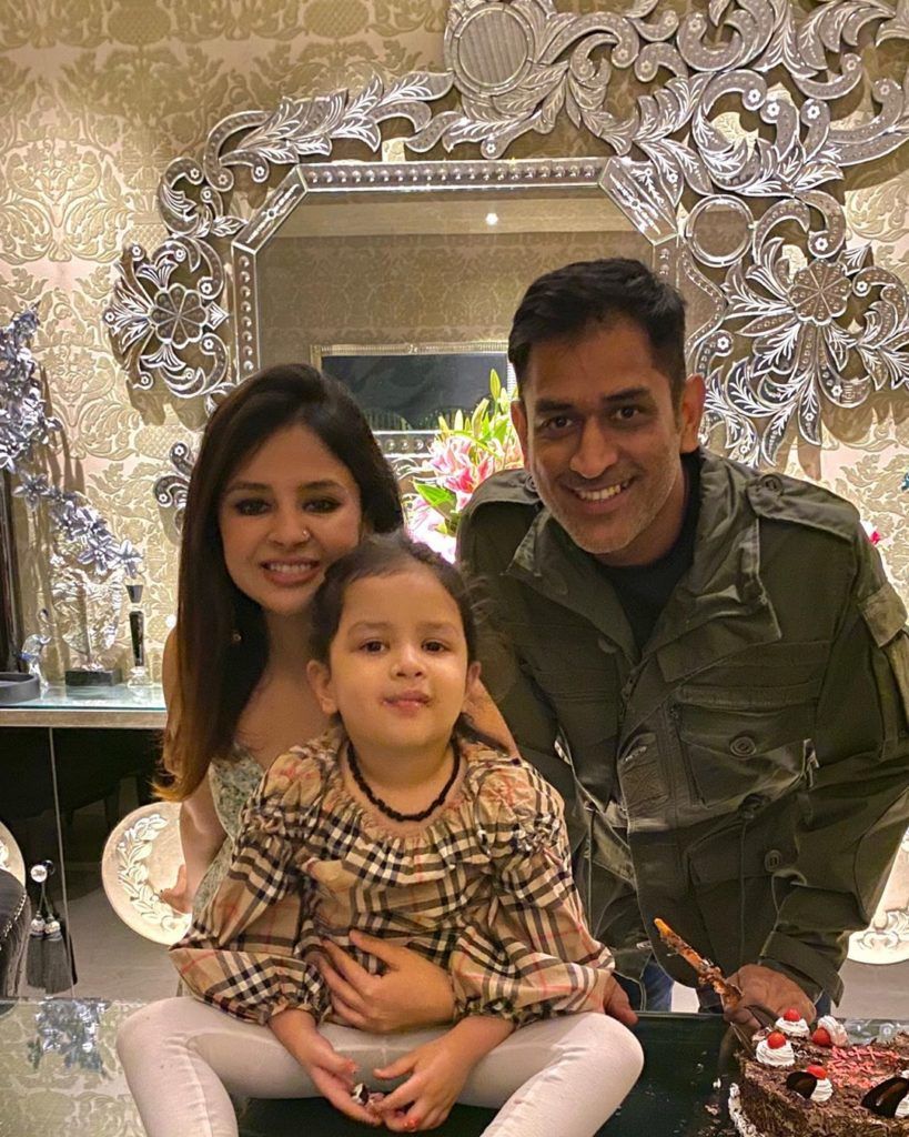 MS Dhoni’s farmhouse is an idyllic space with lush green gardens