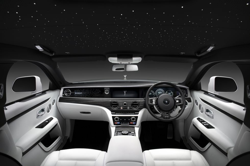 The 7 Most Luxurious Car Interiors: PHOTOS