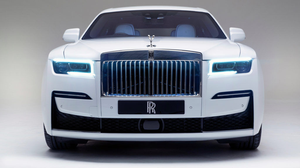 White Rolls Royce Ghost - Lifestyle Chauffeur