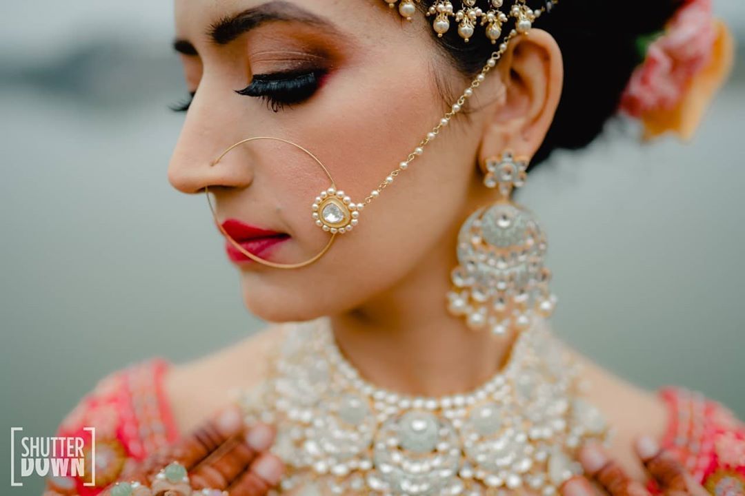 voorbeeld Veroveraar Noord Amerika 10 real Indian brides who wore the best nose rings on Instagram