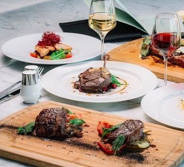 8 best boozy brunches to go to in Chennai this Christmas