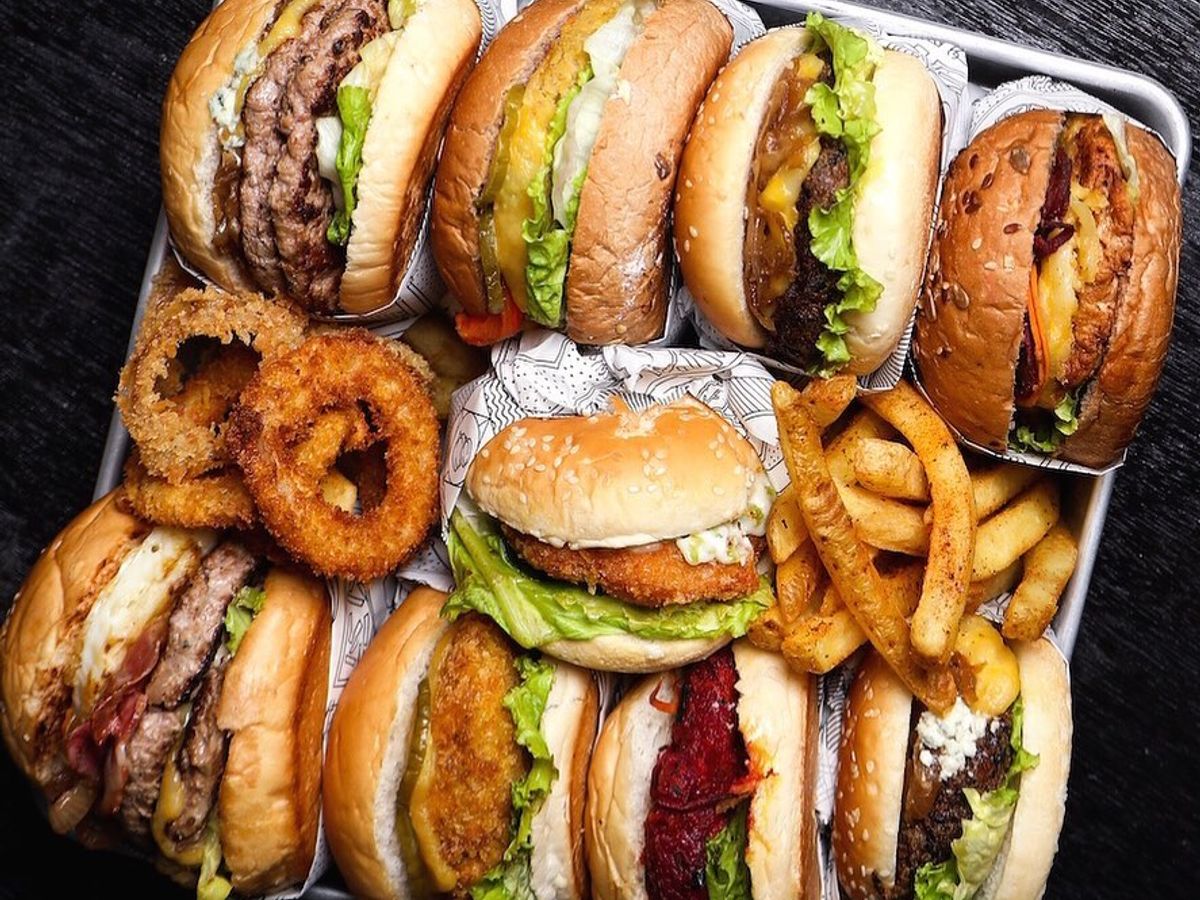 Louis Burger Saket Vegan Gratitude Burger Reviews