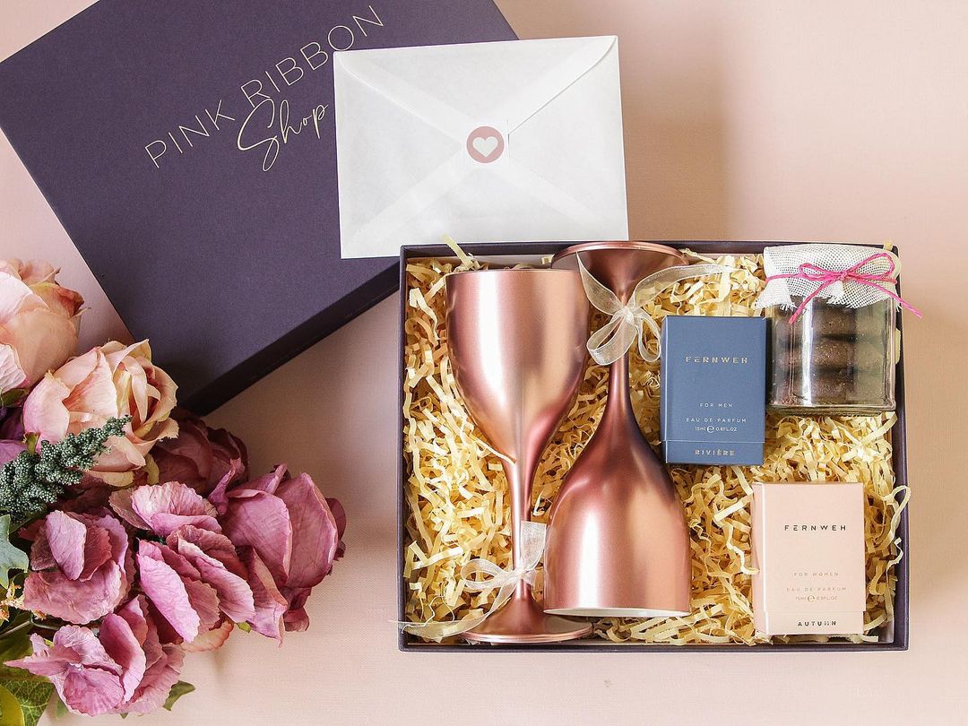 The best Instagram stores for bridesmaid hampers