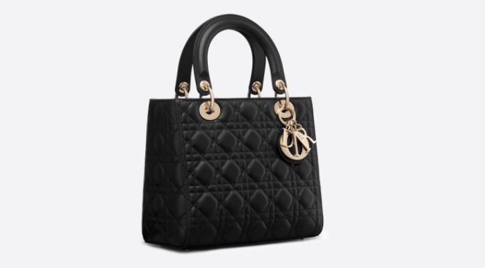 Gorgeous Stylishr Handbag, attractive and classic in design ladies