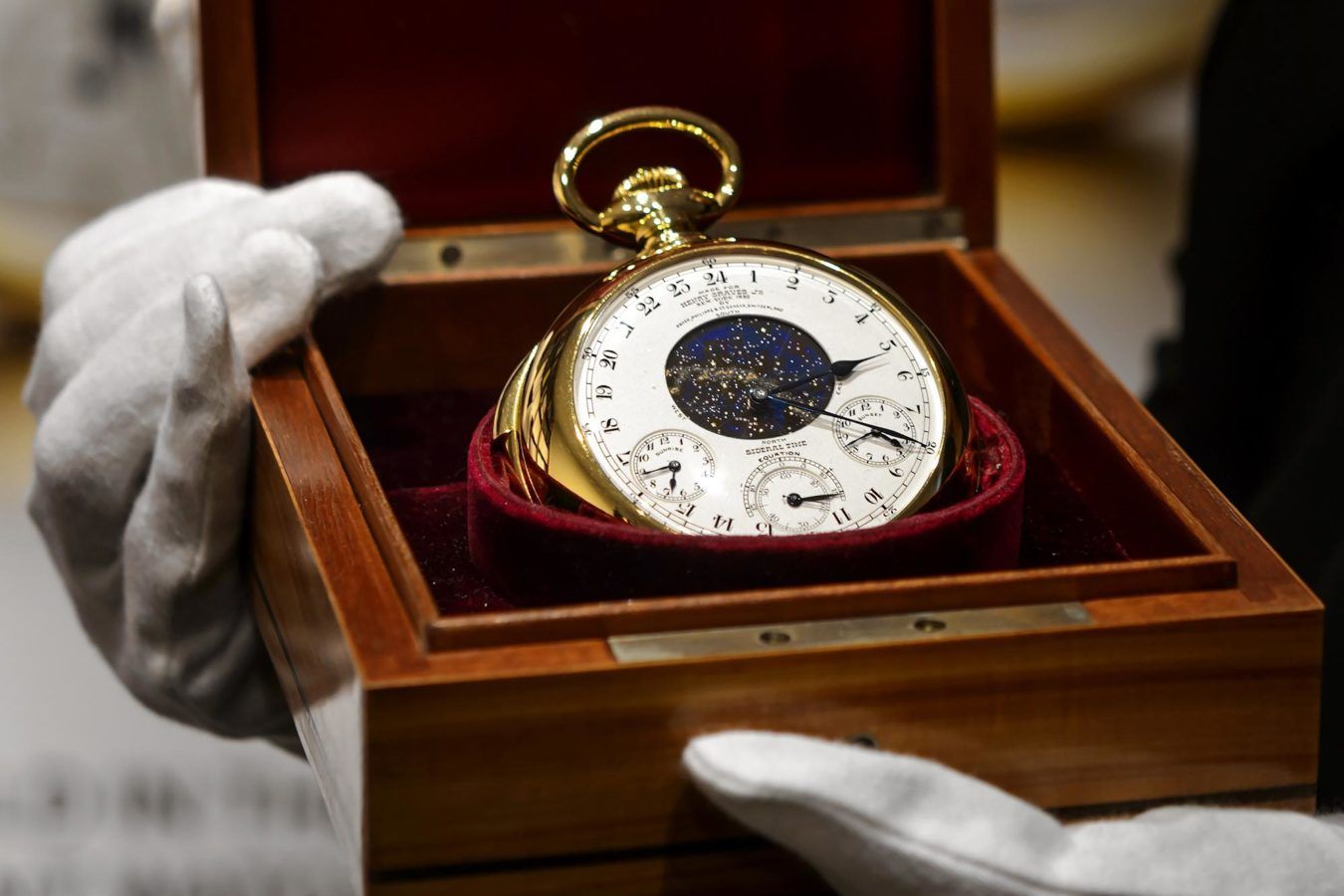 Q&A Timepiece expert's guide to bidding at vintage watch auctions