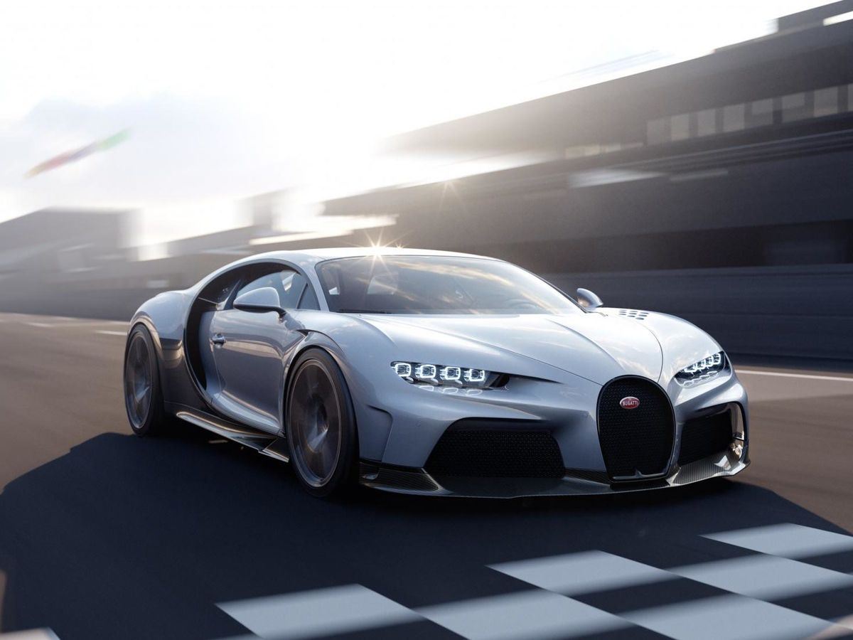 2022 Bugatti Chiron Review, Pricing, and Specs