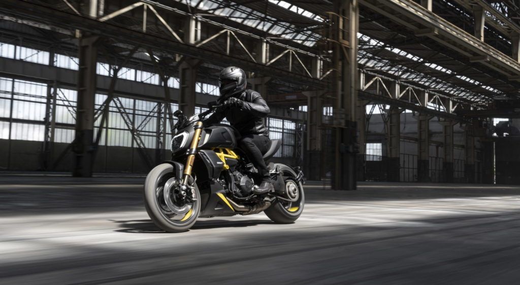 The new Ducati Diavel 1260 S in ‘Black and Steel’ is a sleek, sexy beast