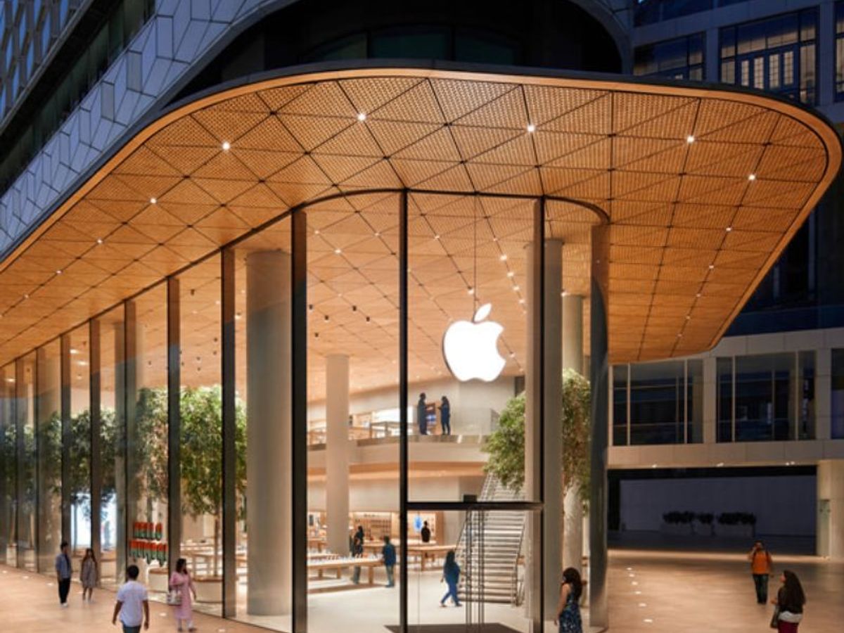 Apple BKC and other stunning Apple stores around the world