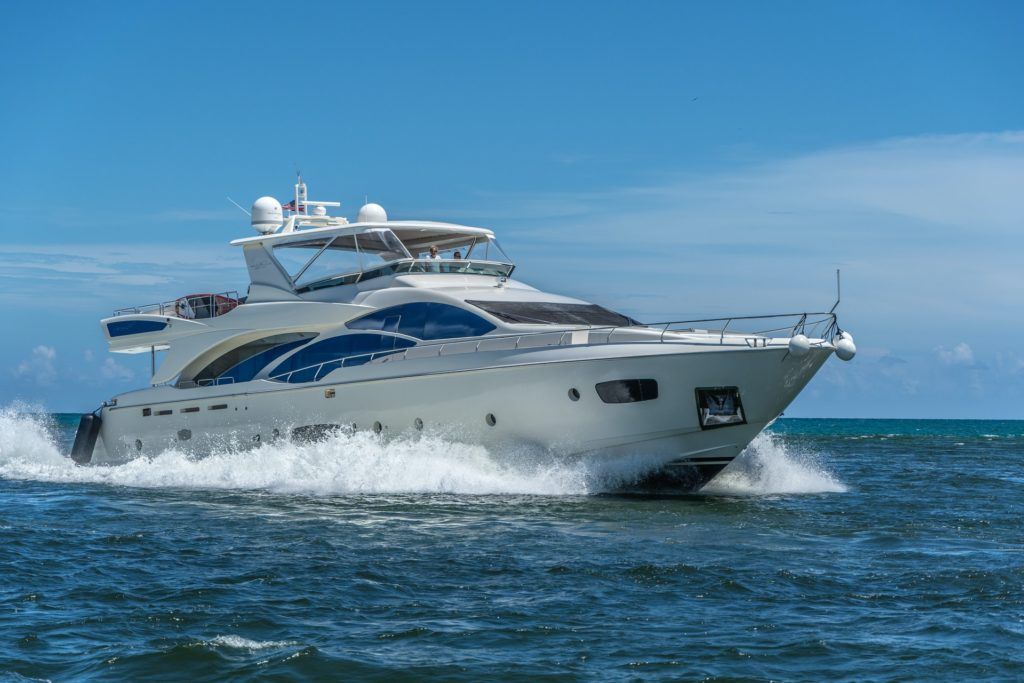 Thinking of cruisin’? Here’s a list of yacht essentials to pack