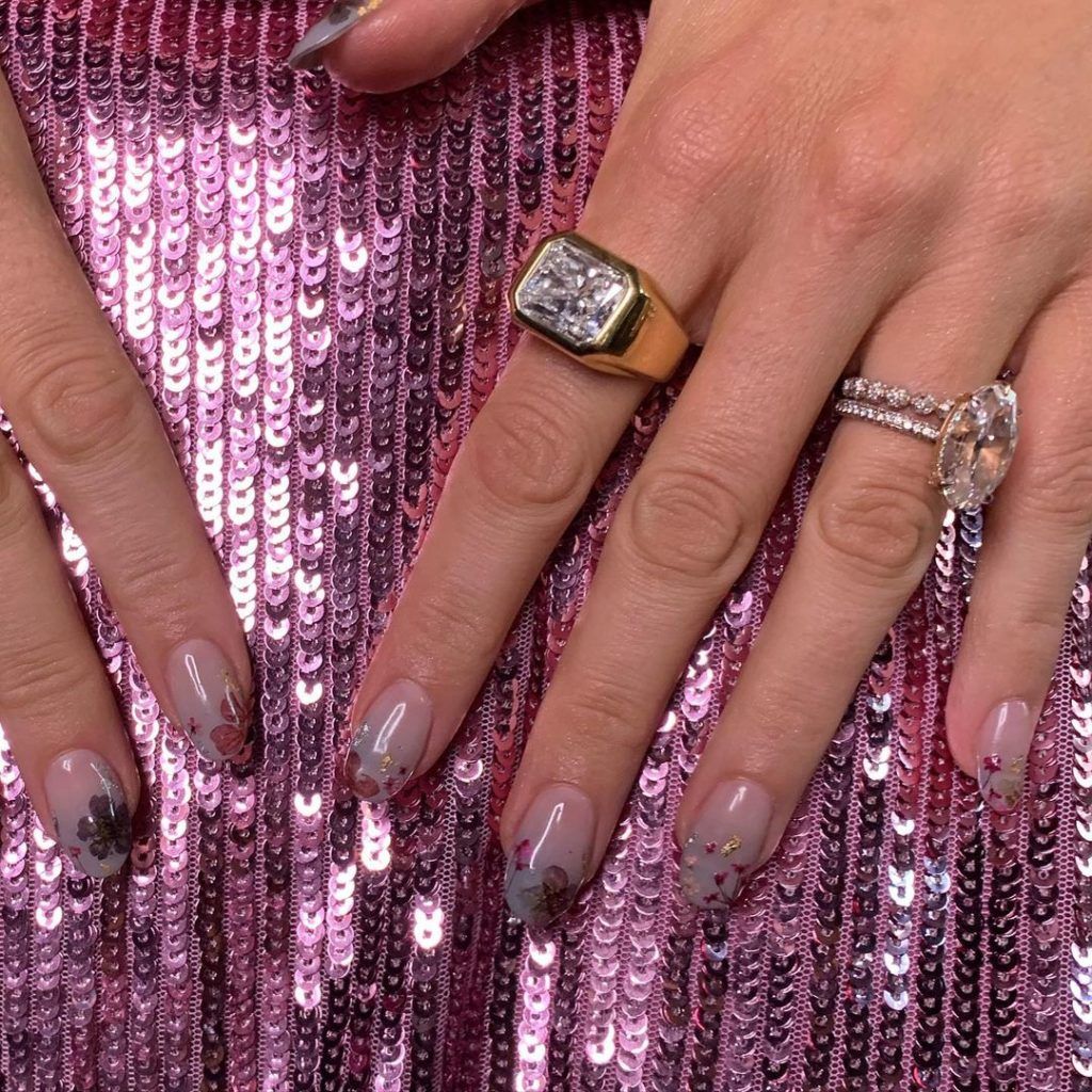 Blake Lively nailed this romantic beauty trend, and we have a bouquet of ideas to steal