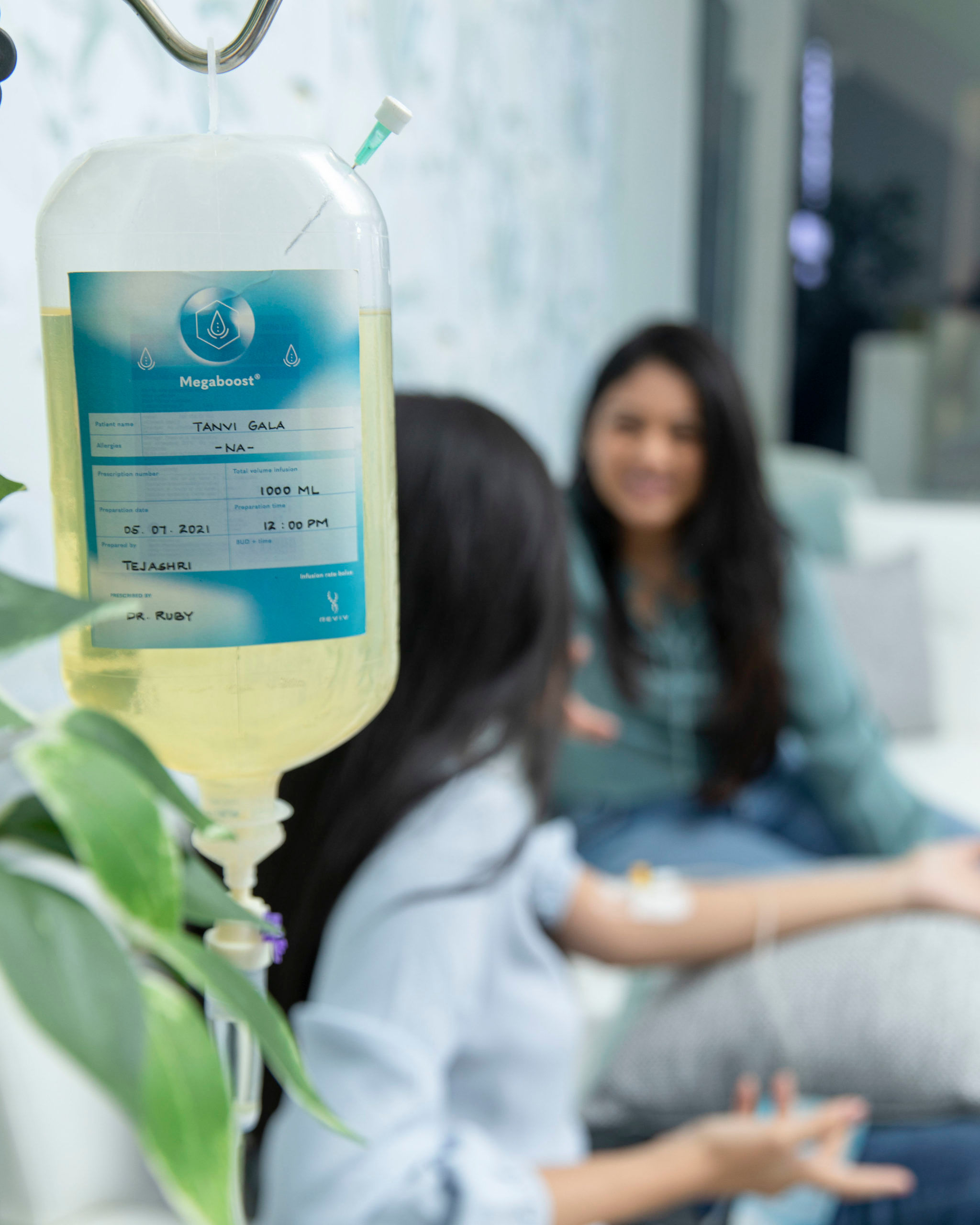 Head to Reviv wellness clinic in Mumbai to boost your skin with IV Therapy