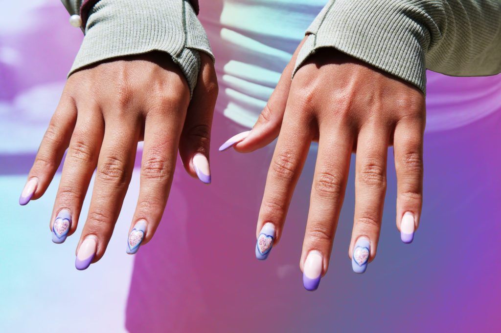 How to remove press-on nails with minimal damage and effort