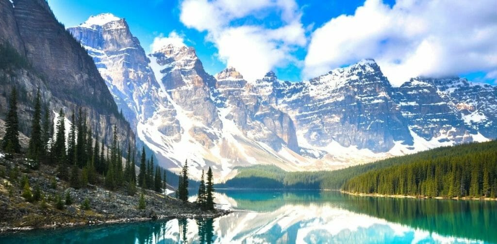 #GoodNews: Direct flights to Canada resume as the country lifts regulations