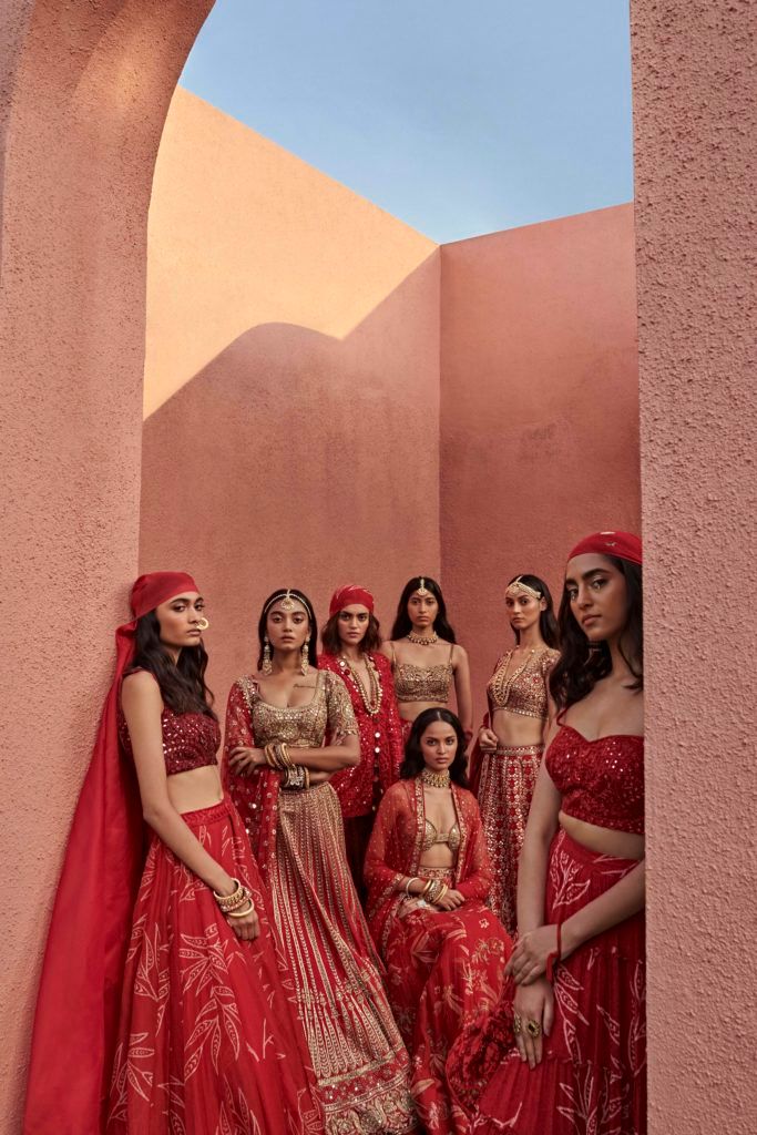 Stunning Indianwear looks we bookmarked for the upcoming festive season