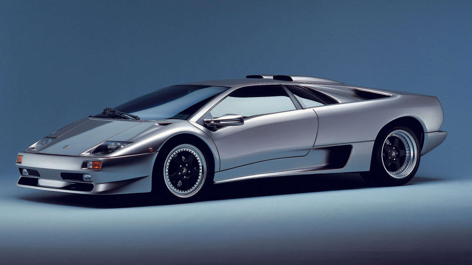 Hall of fame 10 best cars of the 1990s that re turning 30 this decade