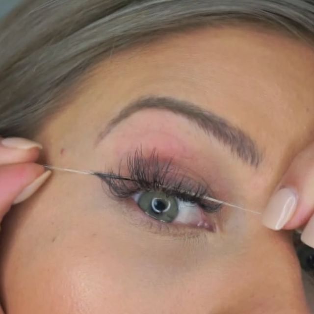 Eyeliner Hacks Using Unconventional Tools You Need To Try Now 