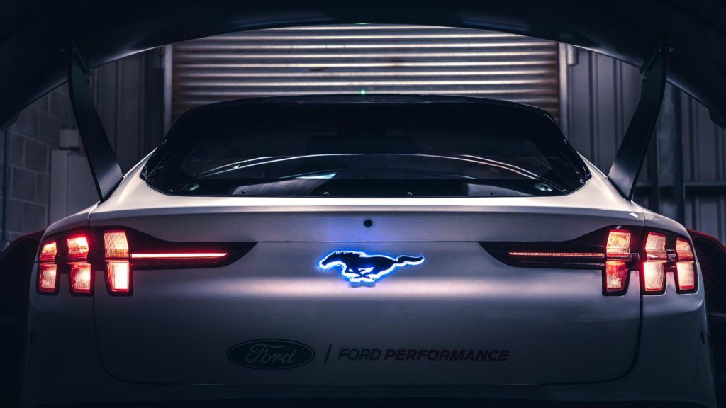 Ford and Purdue University researchers to create super-fast electric car chargers