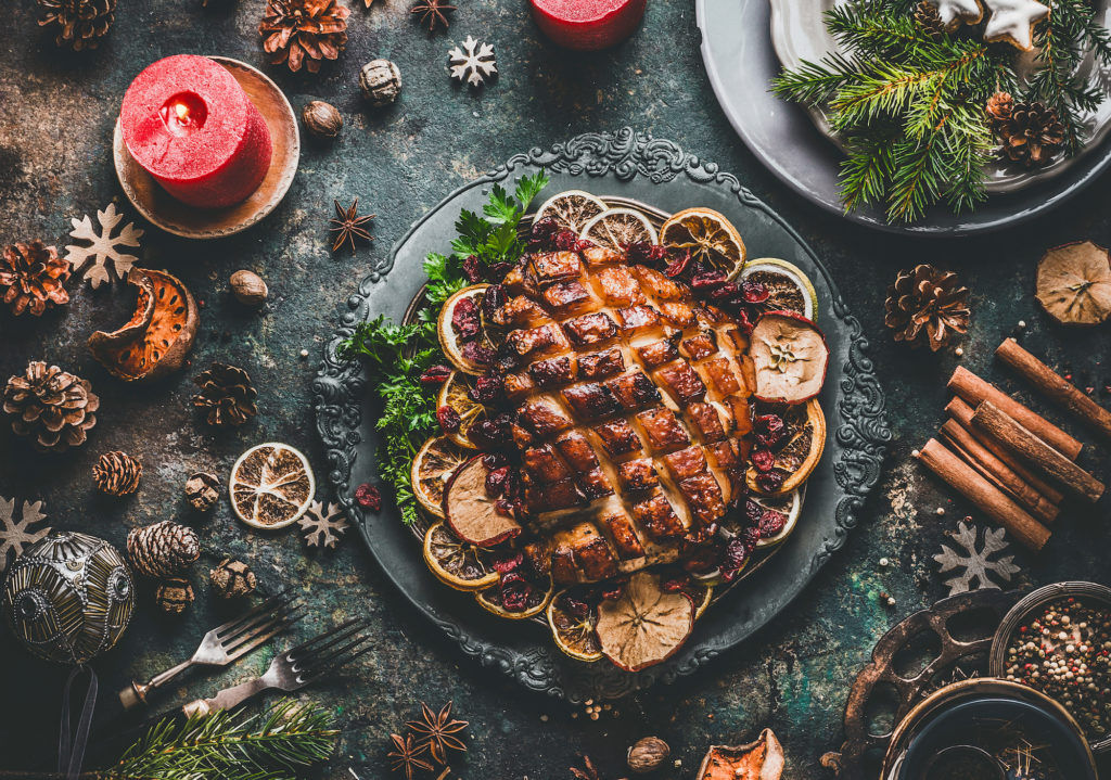 These 6 herbs will add a unique flavour to your holiday season dinners