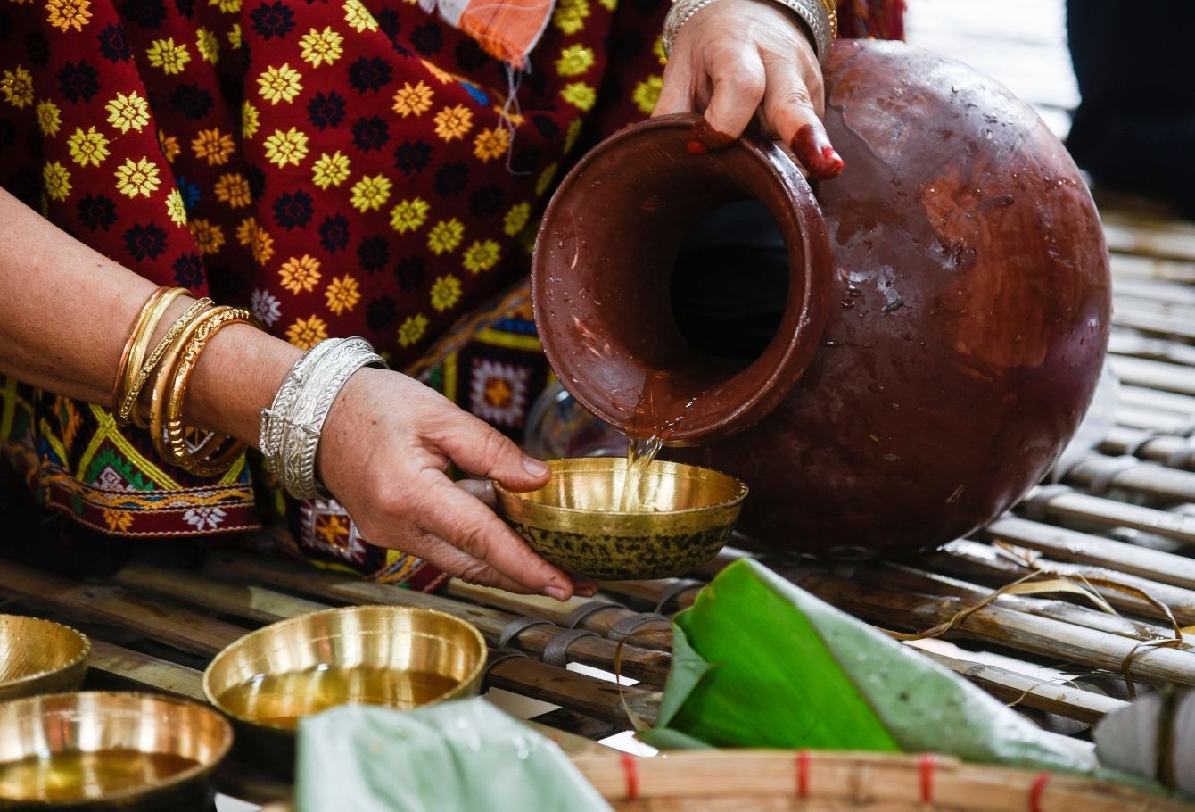 These 6 local alcohol drinks in India will give you a happy buzz