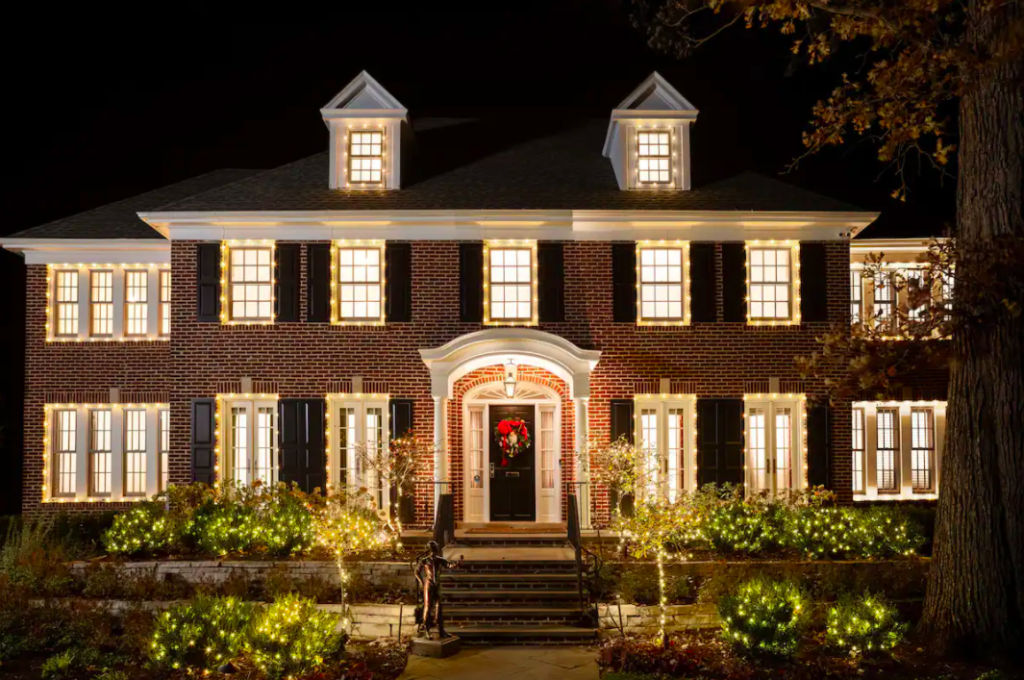 Live like the McCallisters at Airbnb’s real ‘Home Alone’ house this holiday season