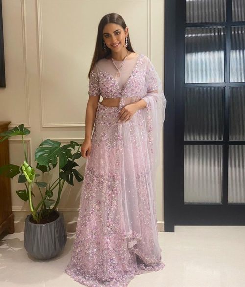 Bollywood celebrities donning the Pantone colour of the year 2022