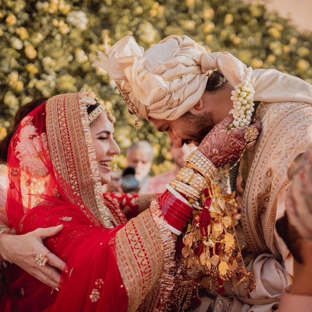 First official wedding photos of celebrities that are absolutely adorable