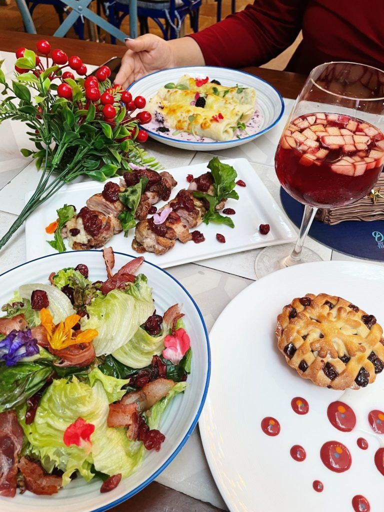 Jingle all the way to these places hosting special Christmas menus in Mumbai