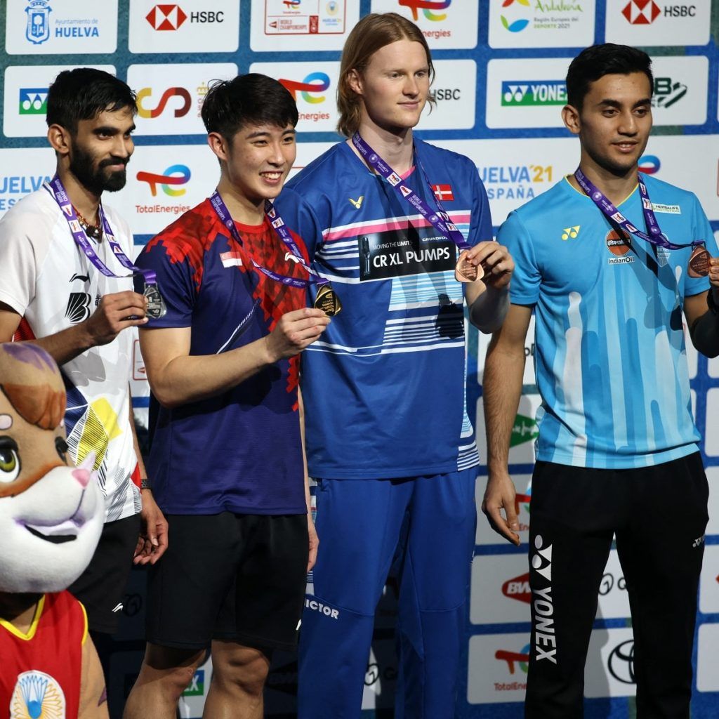 Kidambi Srikanth wins historic silver at Badminton World Championship finals